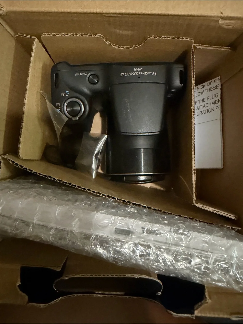 Canon PowerShot SX420 IS - Black and Blue Packaging